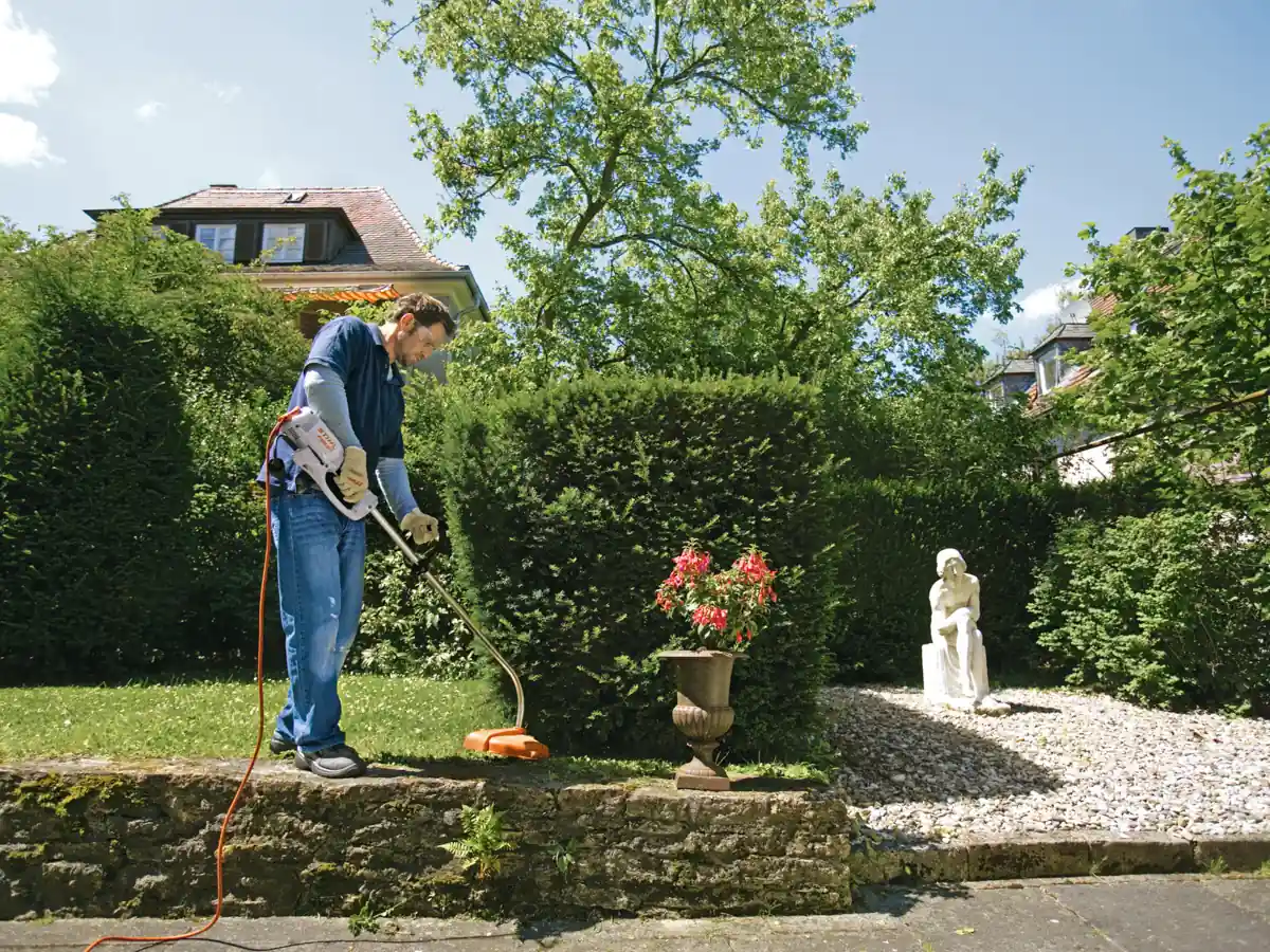  stihl-kosa-elektryczna-fse-81