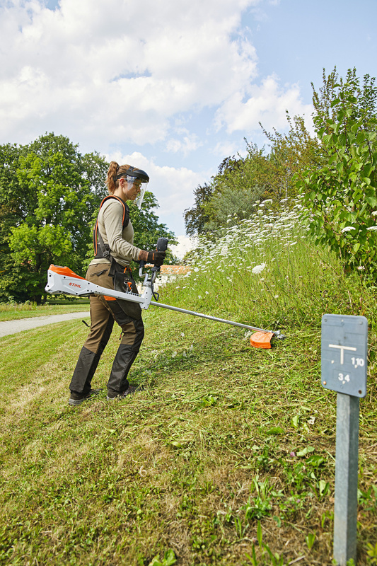 STIHL FSA 135, Kosa akumulatorowa , AC C 26-2