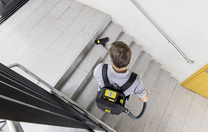 Karcher BVL 3/1 Bp (wersja bez akumulatora i ładowarki) Odkurzacz akumulatorowy