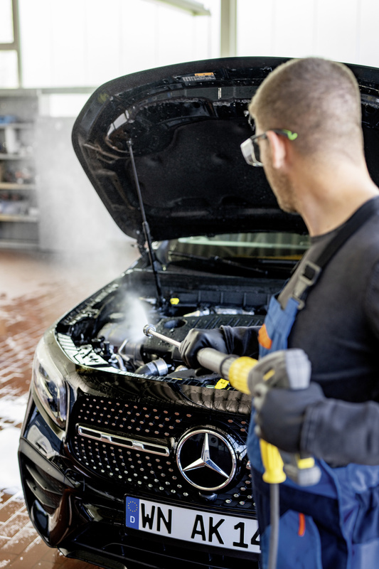 Karcher HDS 8/18-4 C - profesjonalna myjka ciśnieniowa