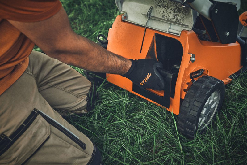 STIHL RMA 750 V – kosiarka akumulatorowa, 48 cm, kosz 80 l