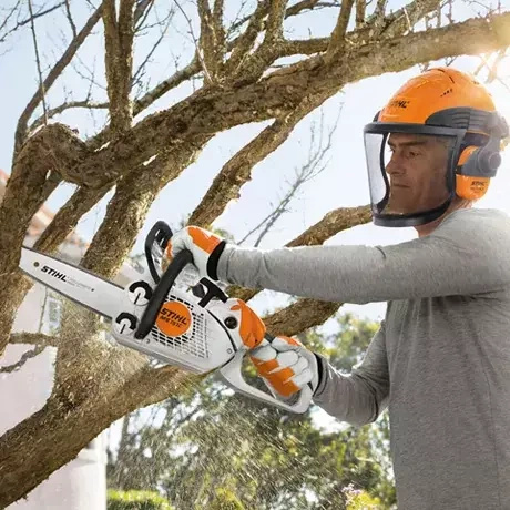 Stihl pilarka spalinowa MS 151 C-E PM3 - Innowacyjne rozwiązania bezpieczeństwa