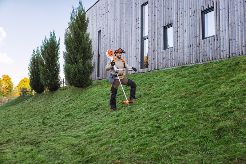STIHL Kosa akumulatorowa FSA 200