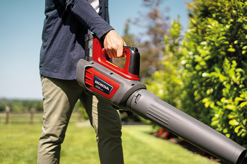 Dmuchawa akumulatorowa HHB 36 BXB + 2Ah + ładowarka