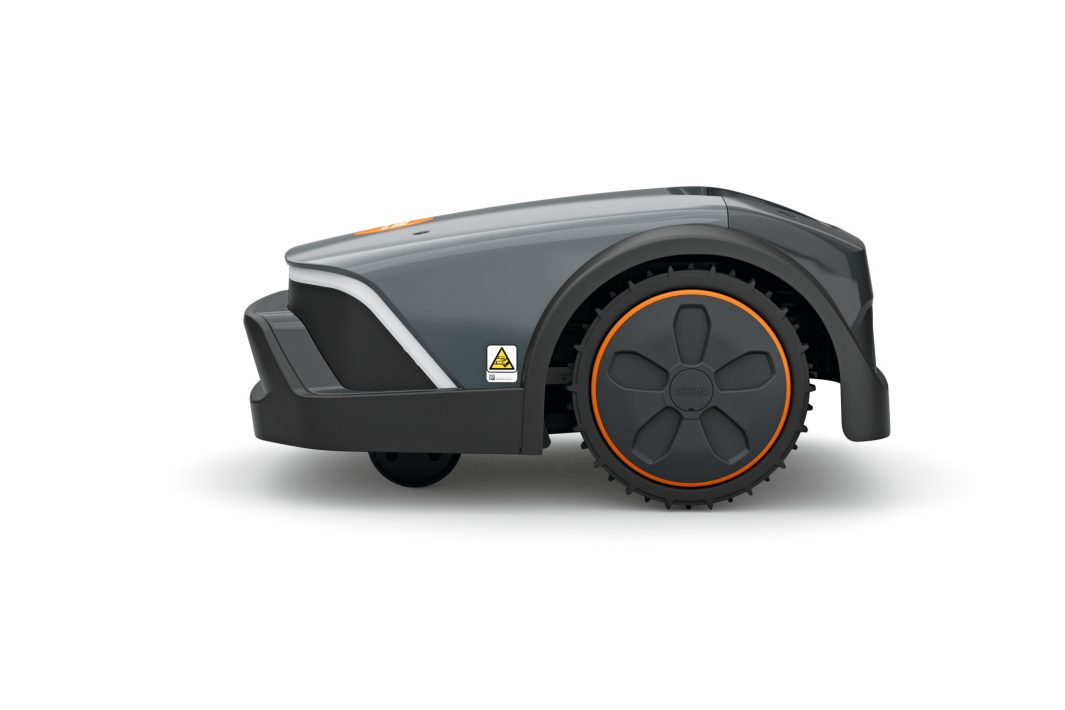 STIHL Robot koszący iMOW 3 EVO (500m2) - inteligentne funkcje