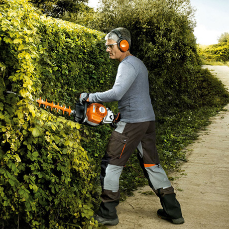 Stihl nożyce do żywopłotów HS 82 R [Moc 1 KM] dł. listwy tnącej 60 cm - ZESTAW