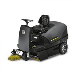 Karcher KM 100/100 R G - zamiatarka z fotelem spalinowa