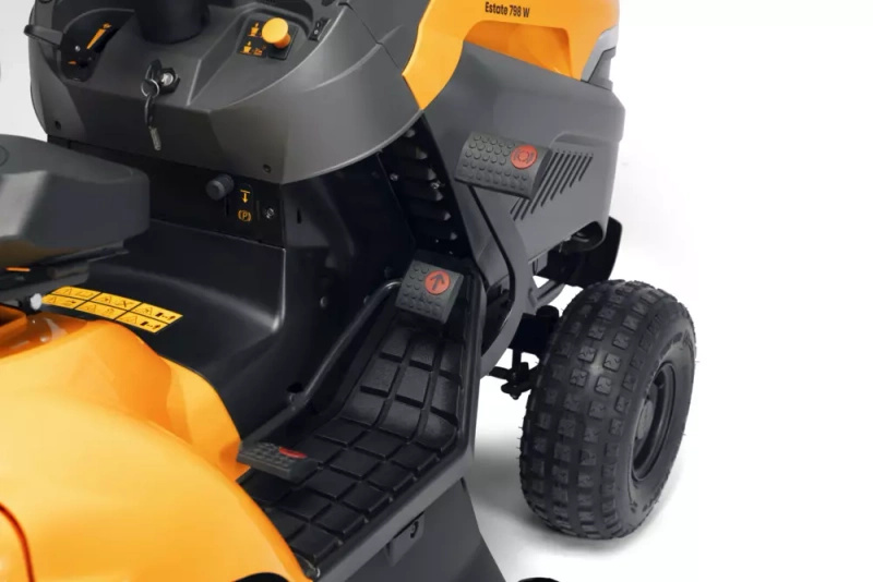 STIGA  Estate 798 W  - traktor ogrodowy - Moc 14,69 KM