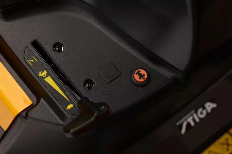 STIGA Estate 384 – traktor ogrodowy