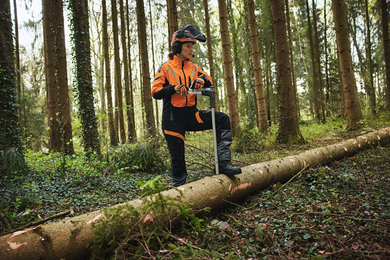 STIHL Spodnie ADVANCE X-Light czarne – ultralekkie i wytrzymałe