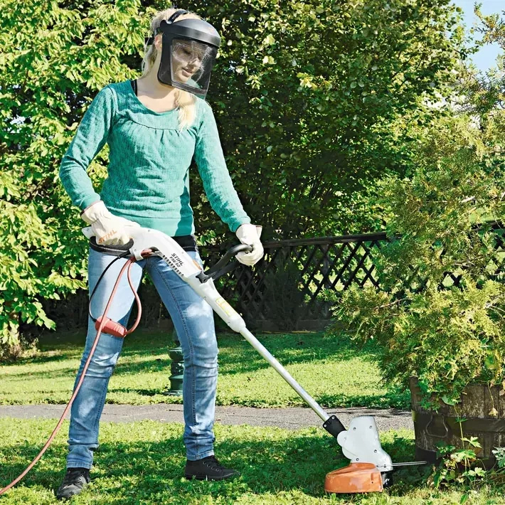 Stihl Podkaszarka elektryczna FSE 52 [Moc 500 W] Głowica żyłkowa AC C3-2 - ergonomiczny design