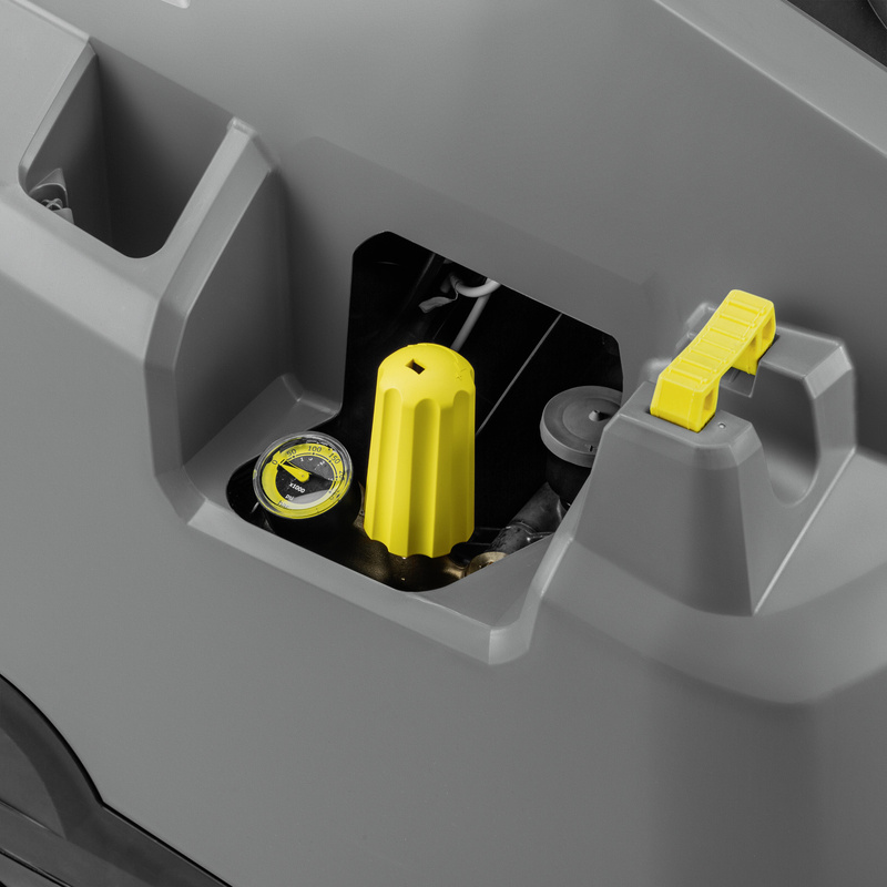 Karcher HDS 8/18-4 C - profesjonalna myjka ciśnieniowa