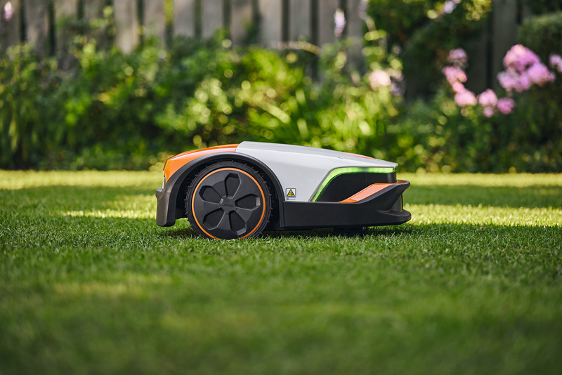 STIHL iMOW 5 – robot koszący, do 1500 m² (powystawowy)