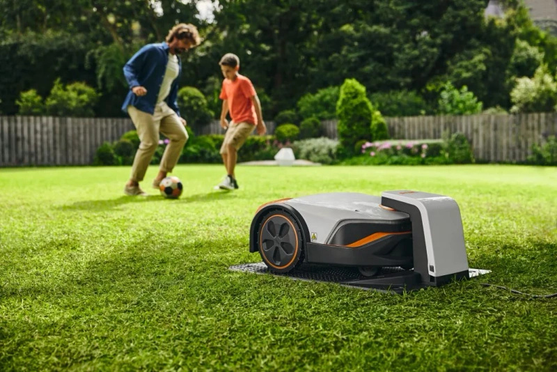 STIHL iMOW 5 – robot koszący, do 1500 m² (powystawowy)