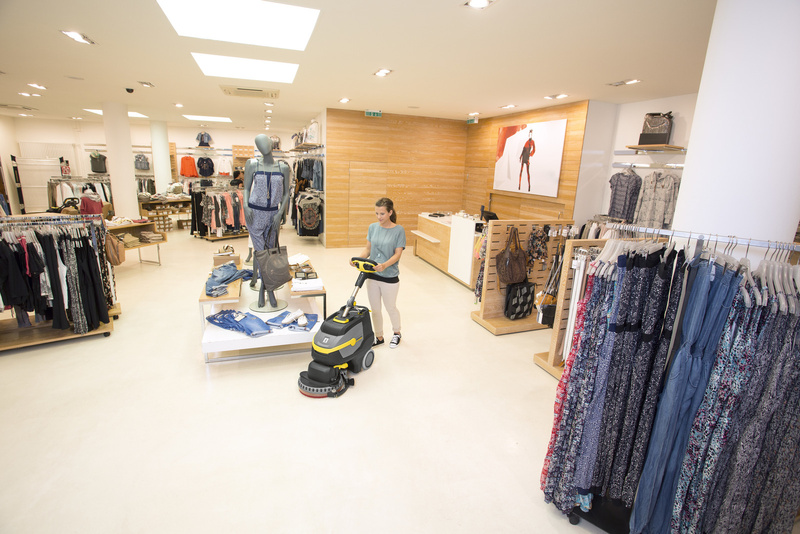 Karcher BD 38/12 C Bp Pack - szorowarka tarczowa akumulatorowa