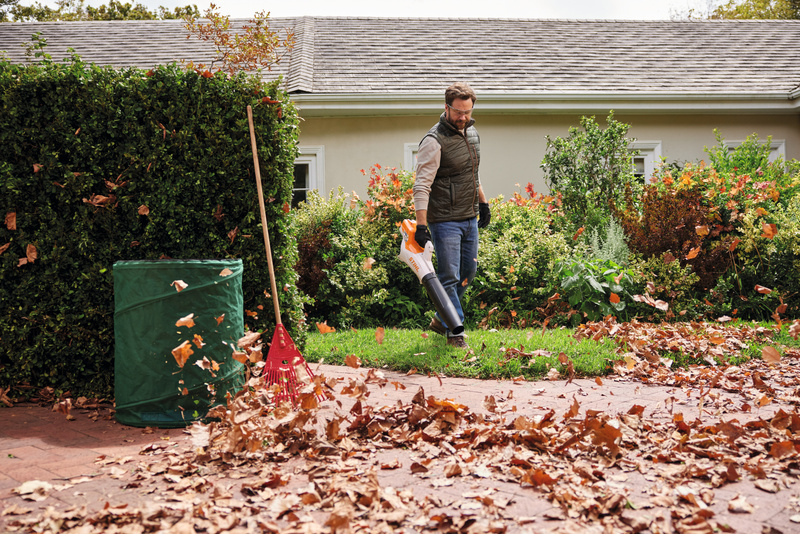STIHL BGA 50 – dmuchawa akumulatorowa, Zestaw: AK 20 + AL 101