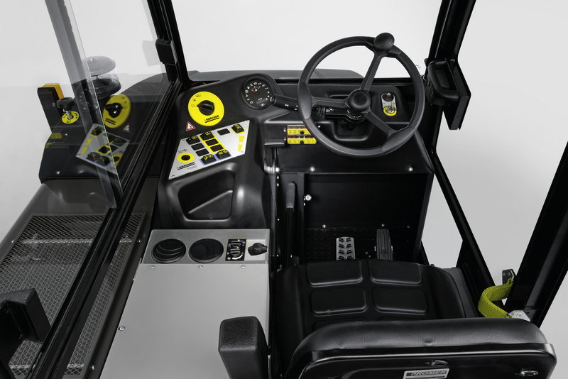 Karcher zamiatarka przemysłowa KM 150/500 R D