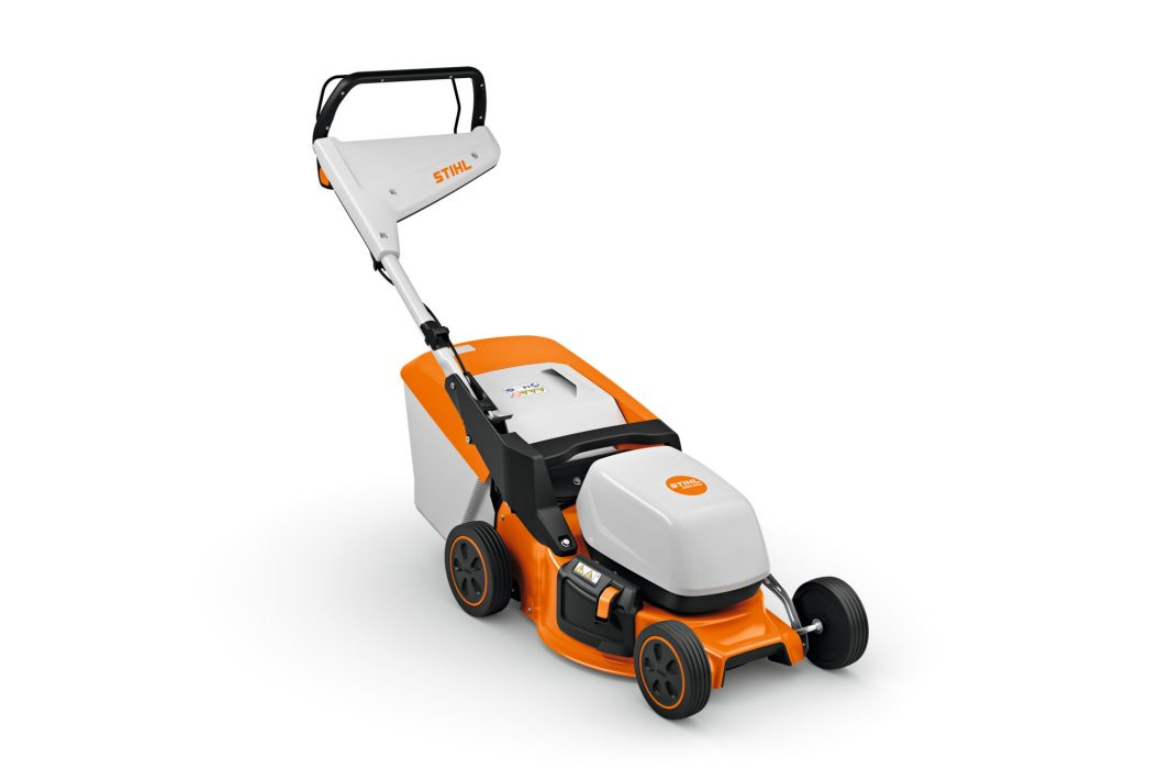 STIHL Kosiarka akumulatorowa RMA 243 AK20+AL101 | 2024 - wielofunkcyjność i komfort użytkowania
