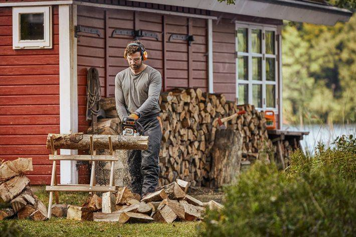 STIHL MS 172 PM3 35cm – Cut Kit 3, nauszniki, pojemnik i zestaw olejów