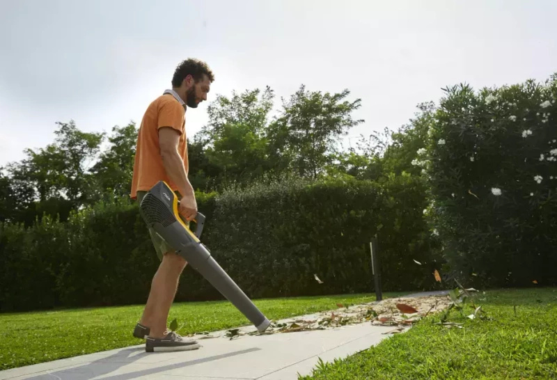 STIGA BL 500e – dmuchawa akumulatorowa, zestaw