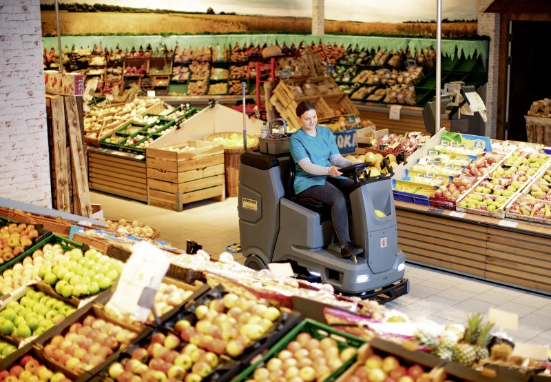 Karcher B 110 R Bp Pack 160 Ah Li Dose+SSD+D75 - szorowarka samojezdna akumulatorowa