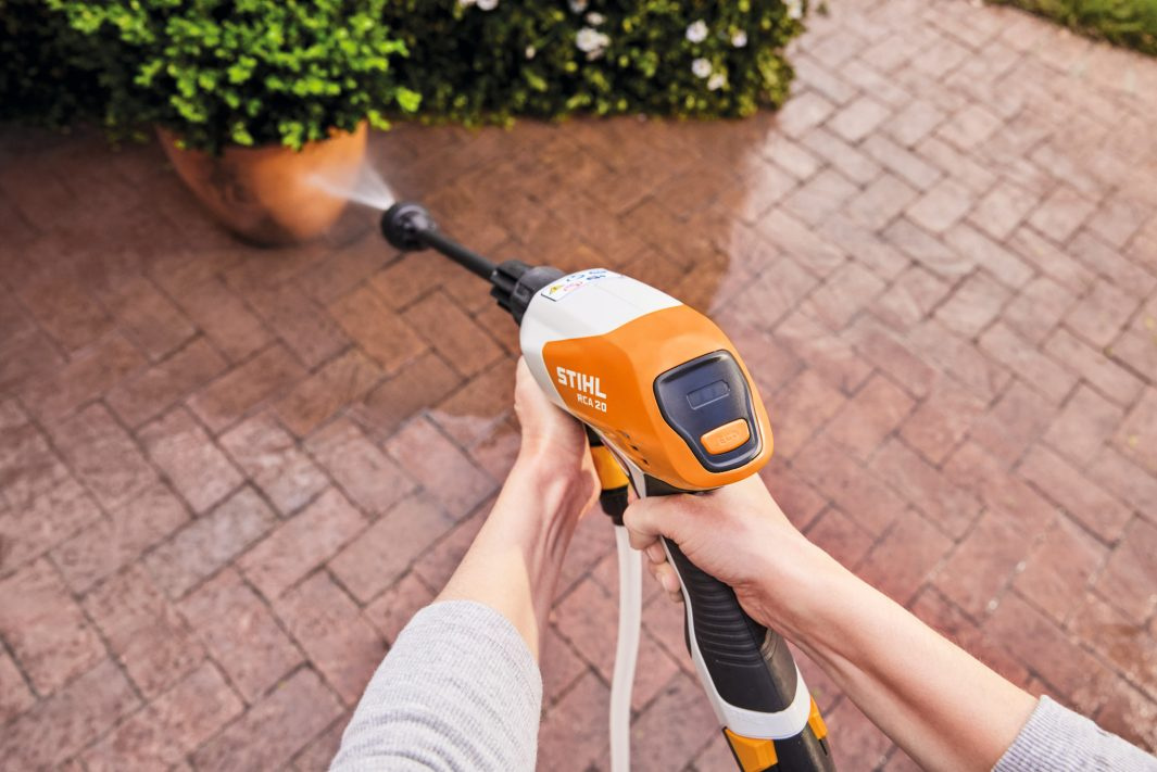 STIHL Myjka ciśnieniowa akumulatorowa RCA 20.0 - wszechstronność zastosowania