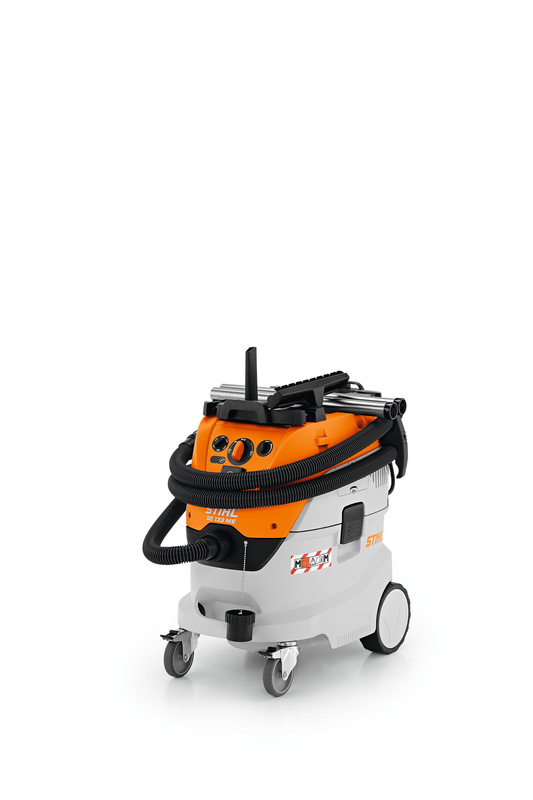 STIHL SE 133 ME – odkurzacz przemysłowy, klasa M, 1,4 kW