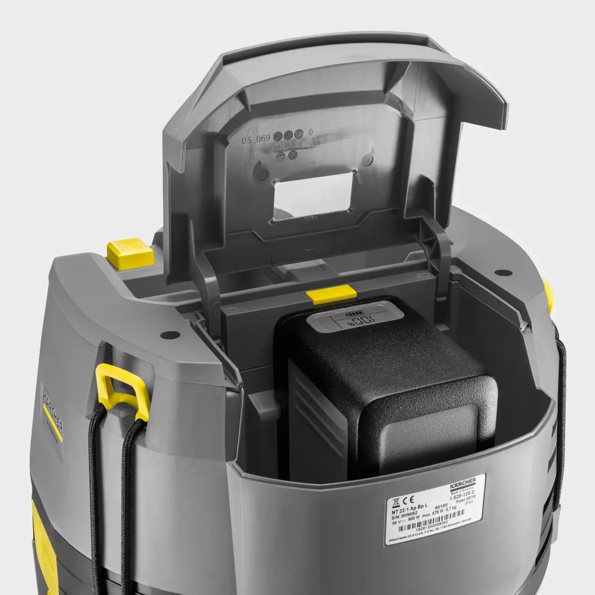 Karcher Odkurzacz Uniwersalny NT 22/1 Ap Bp Pack L - wielofunkcyjność i wyposażenie