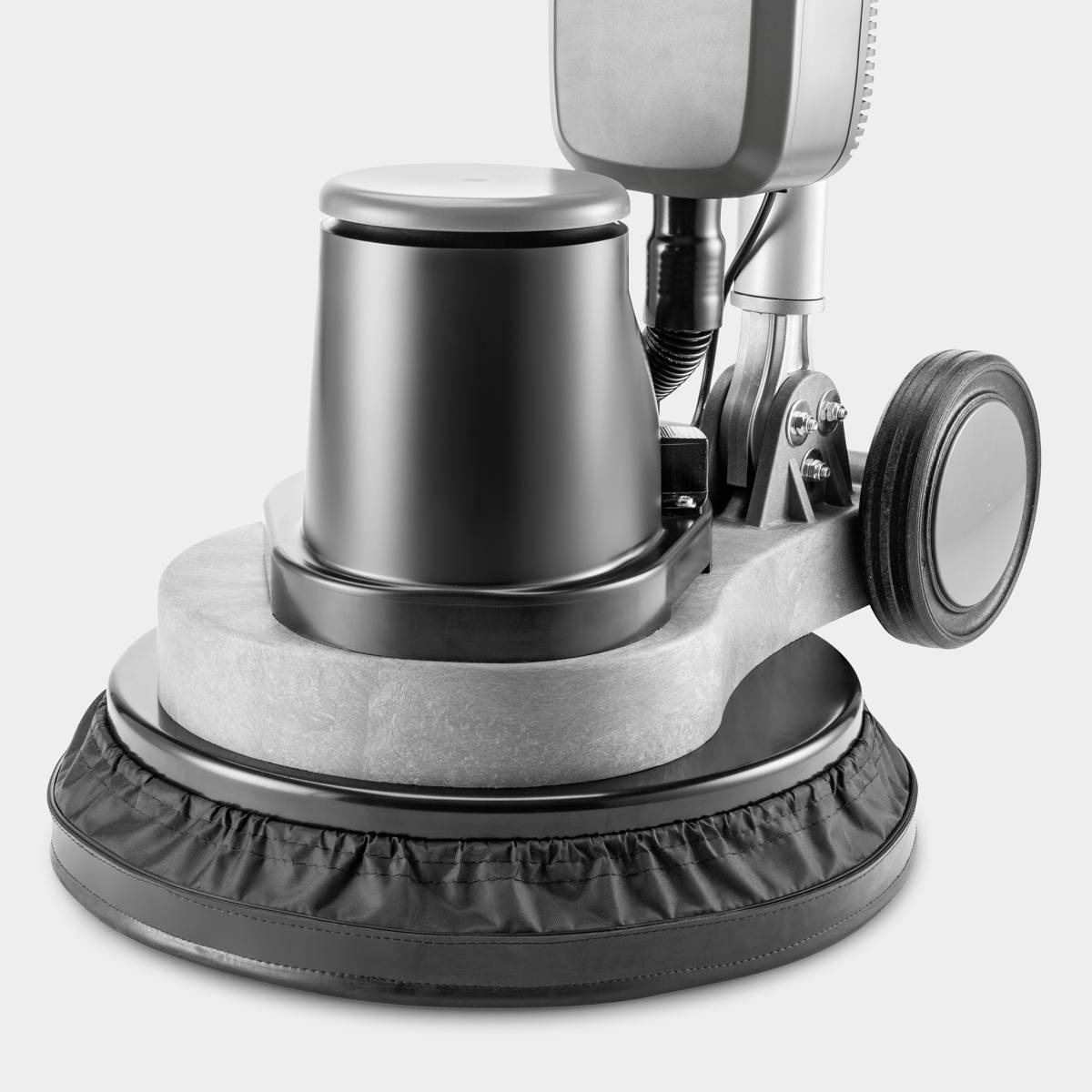Karcher szorowarka jednotarczowa BDP 43/400 C - wydajność i cicha praca