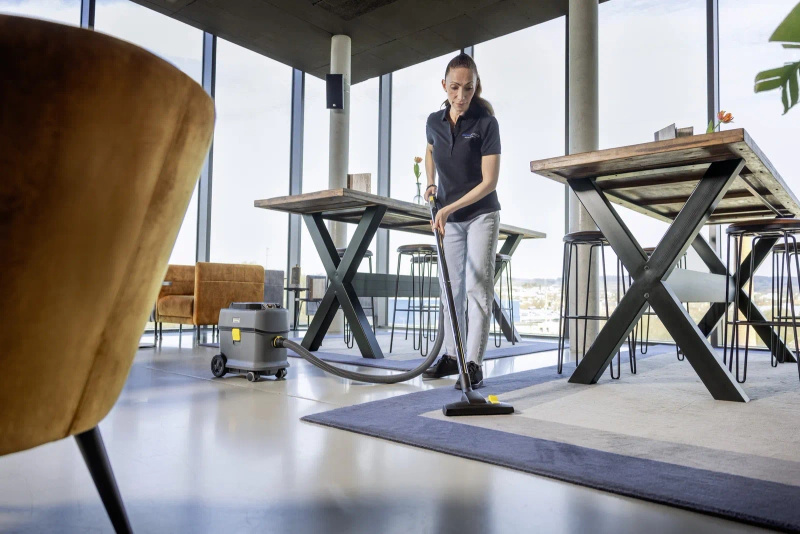 Karcher T 15/1 Bp – odkurzacz suchy akumulatorowy