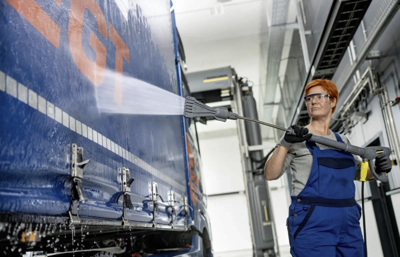 Karcher HDS 10/21-4 St Gas – stacjonarna myjka ciśnieniowa (gaz)