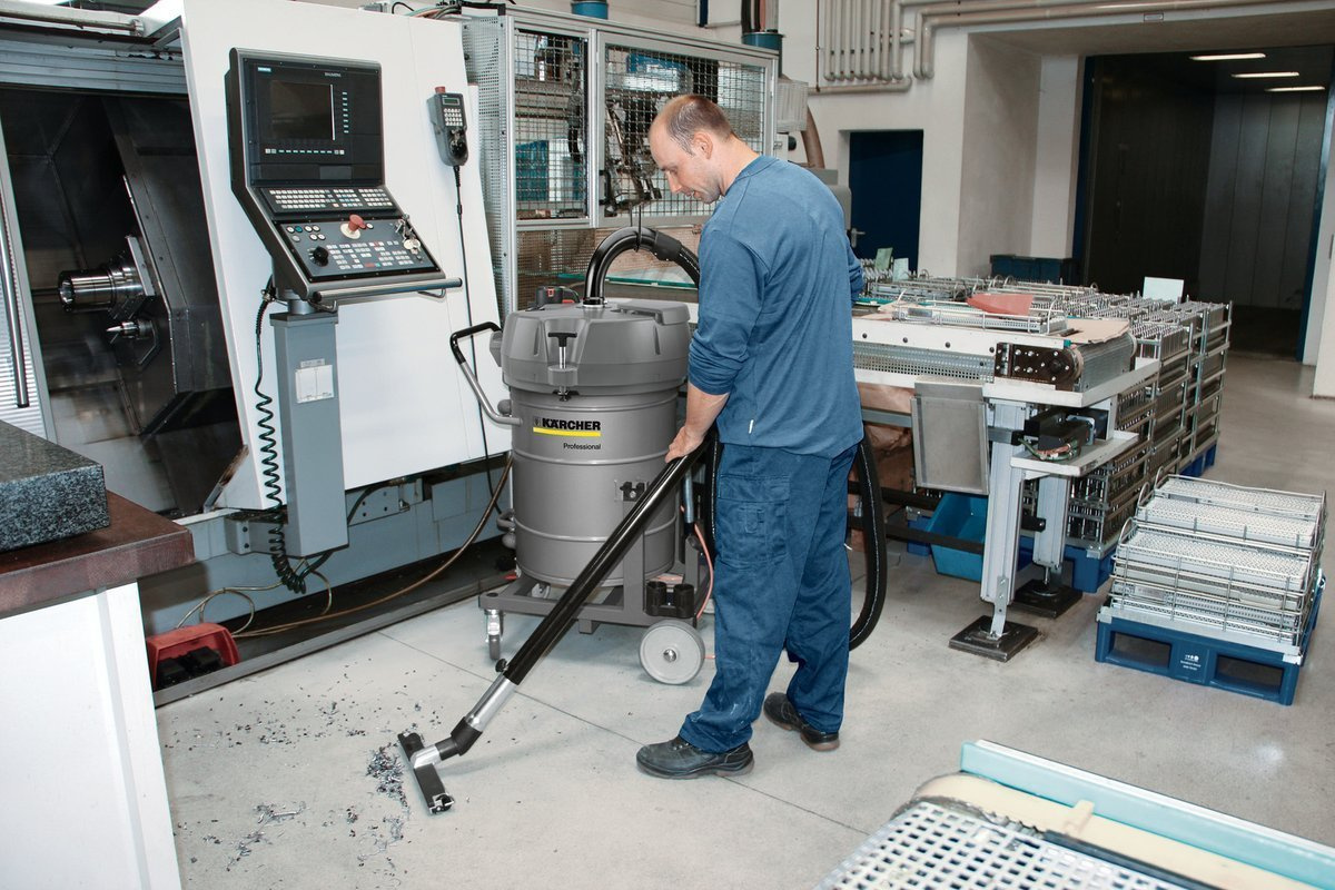 Karcher Odkurzacz Przemysłowy IVR-L 100/24-2 Tc Dp - Bezpieczeństwo i ergonomia