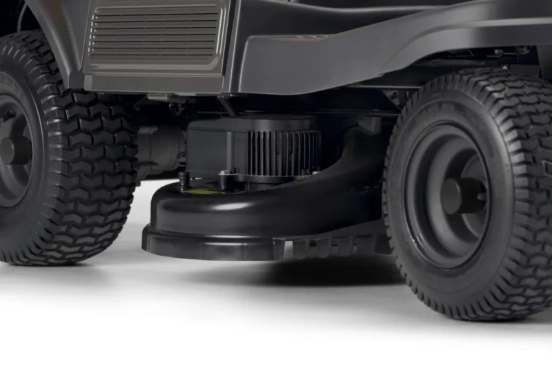 STIGA Swift 372e traktor akumulatorowy