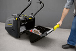 Karcher KM 75/40 W Bp - zamiatarka akumulatorowa
