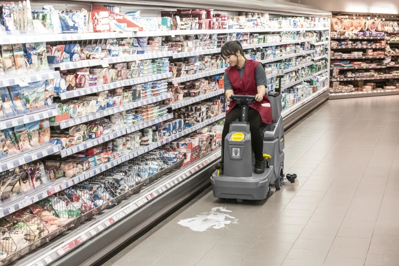 Karcher BD 50/70 R Classic Bp Pack 80Ah Li+FC - szorowarka samojezdna akumulatorowa