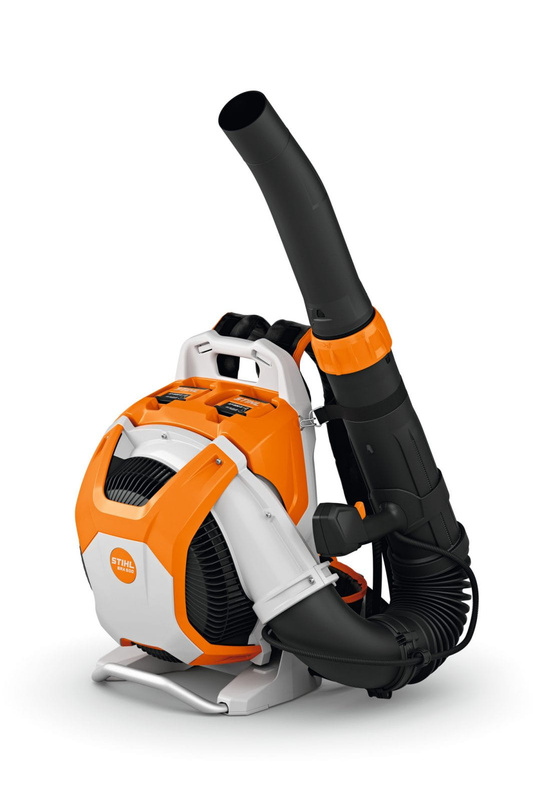 STIHL BRA 600 akumulatorowa dmuchawa plecakowa dla profesjonalistów