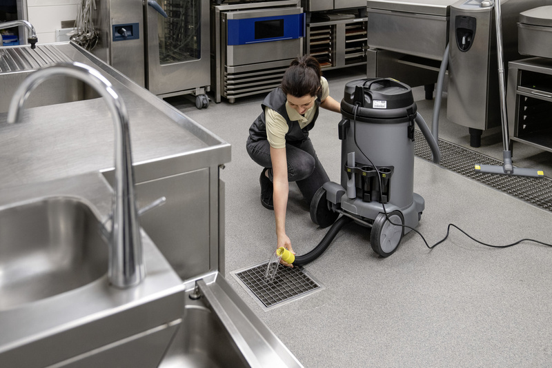 Karcher NT 48/1 - odkurzacz uniwersalny