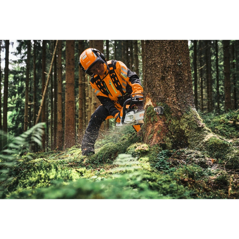 STIHL MS 300 C-M – profesjonalna pilarka spalinowa 4,5 KM