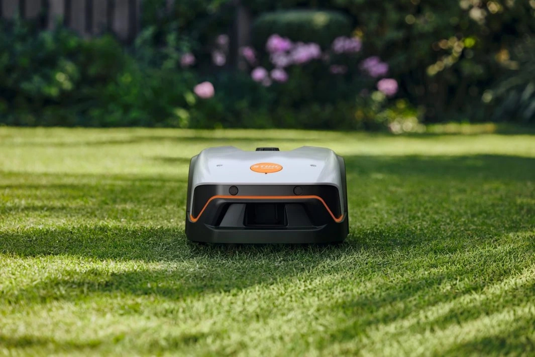 STIHL Robot koszący iMOW 6 (3000m2) - bezpieczeństwo i komfort