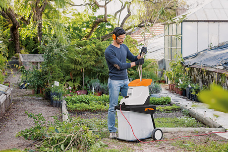 Stihl rozdrabniacze GHE 135 L [Moc 2,5 kW] walec tnący - Bezpieczeństwo i łatwość obsługi