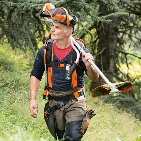 Stihl Kosa akumulatorowa FSA 130. Głowica żyłkowa AC C 26-2 - ZESTAW