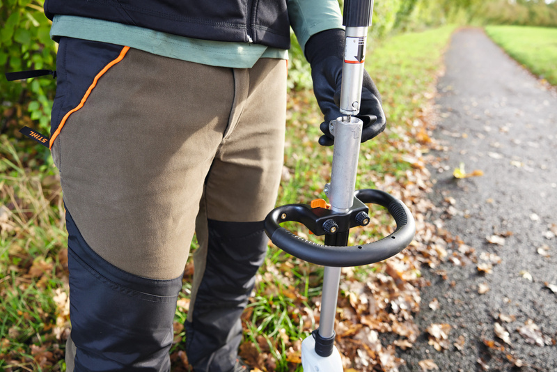 STIHL KMA 120 R – KombiMotor akumulatorowy