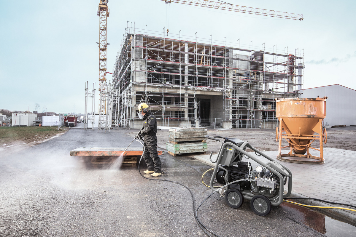 KARCHER Urządzenie ultrawysokociśnieniowe HD 9/100-4 Cage Adv - bezpieczeństwo i trwałość
