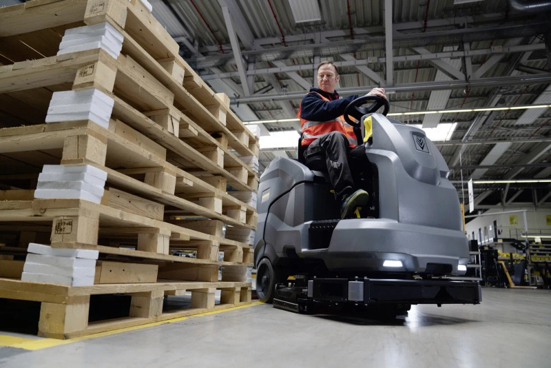 Karcher B 200 R Bc Dose+D110 - szorowarka samojezdna