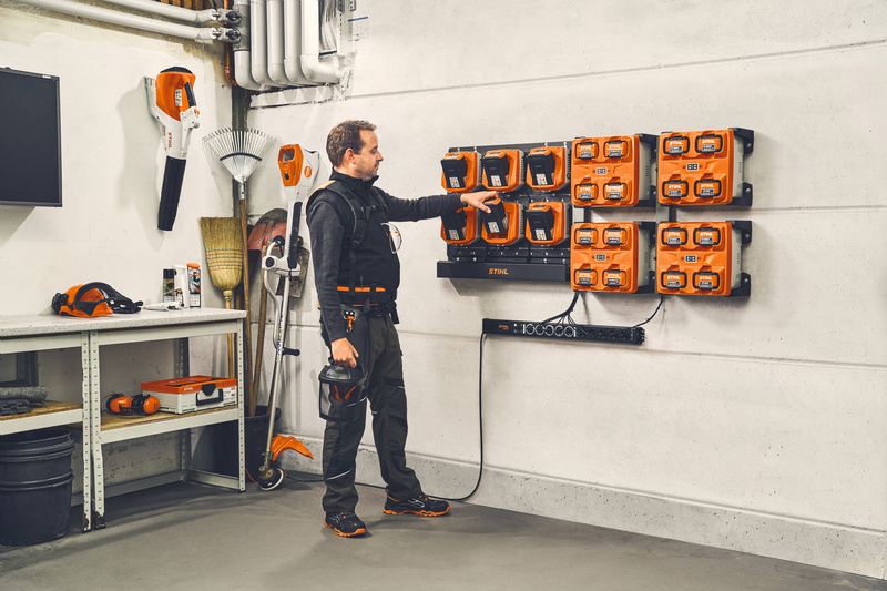 STIHL CM 10.0 Charging Management