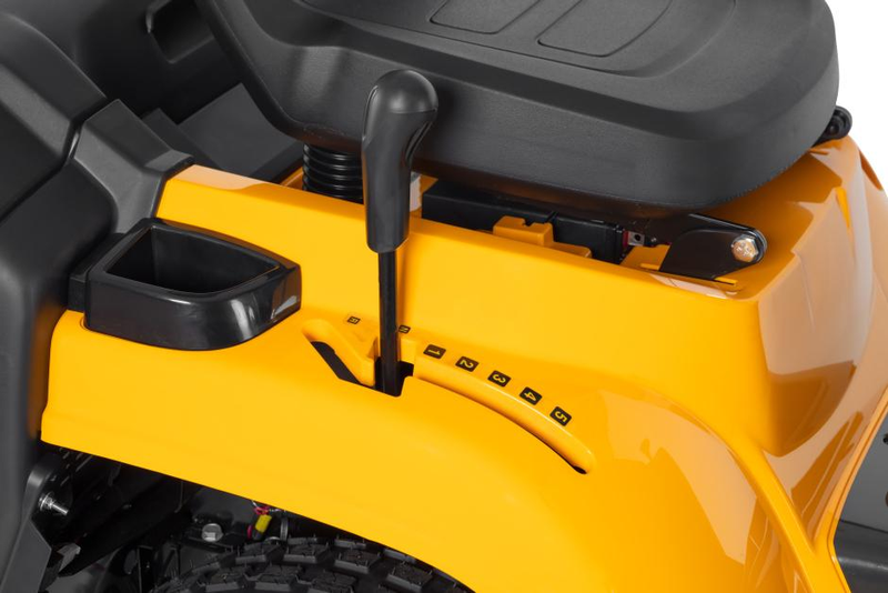 STIGA Estate 384 M – traktor ogrodowy