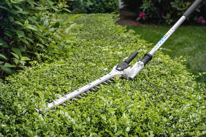 STIHL KombiSystem HL-KM 145° nożyce na wysięgniku - bezpieczeństwo i łatwość w użytkowaniu