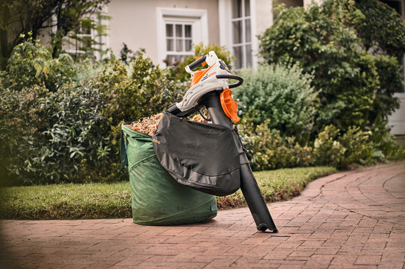 STIHL SHA 56, Odkurzacz do liści zestaw z AK 20 i AL 101
