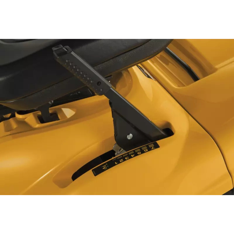 STIGA Estate 7102 W – traktor ogrodowy