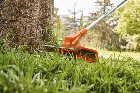 Stihl Kosa akumulatorowa FSA 60 R [36 V] Ciężar 3,1 kg, głowica żyłkowa AC C6-2 - ergonomia i komfort pracy